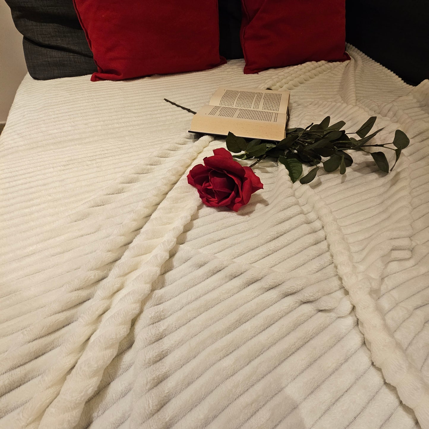 ➔ Coperta/copriletto Verona Crema 160cm/200cm