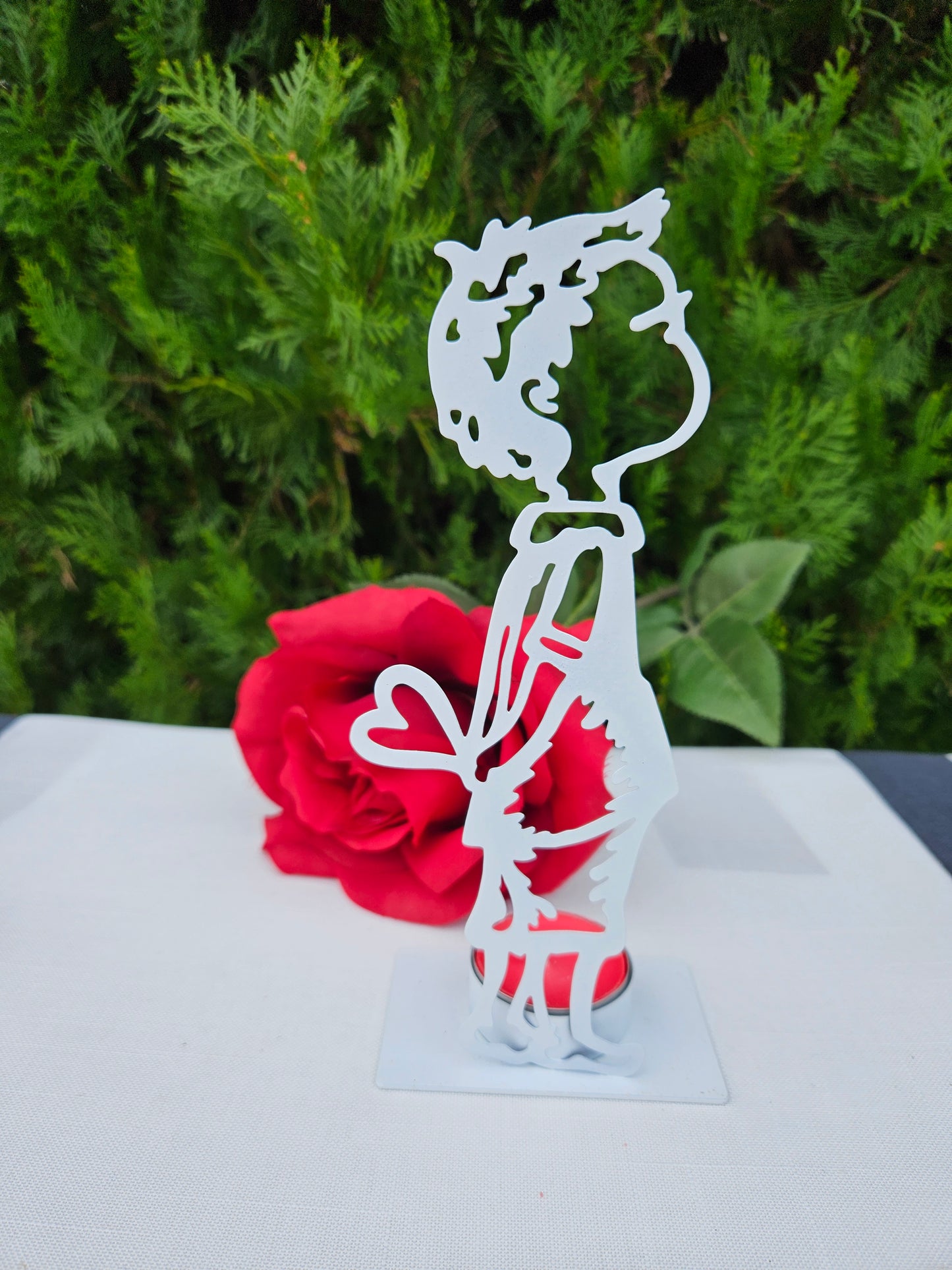 ➔ Porta tealight in metallo "Bambini innamorati"