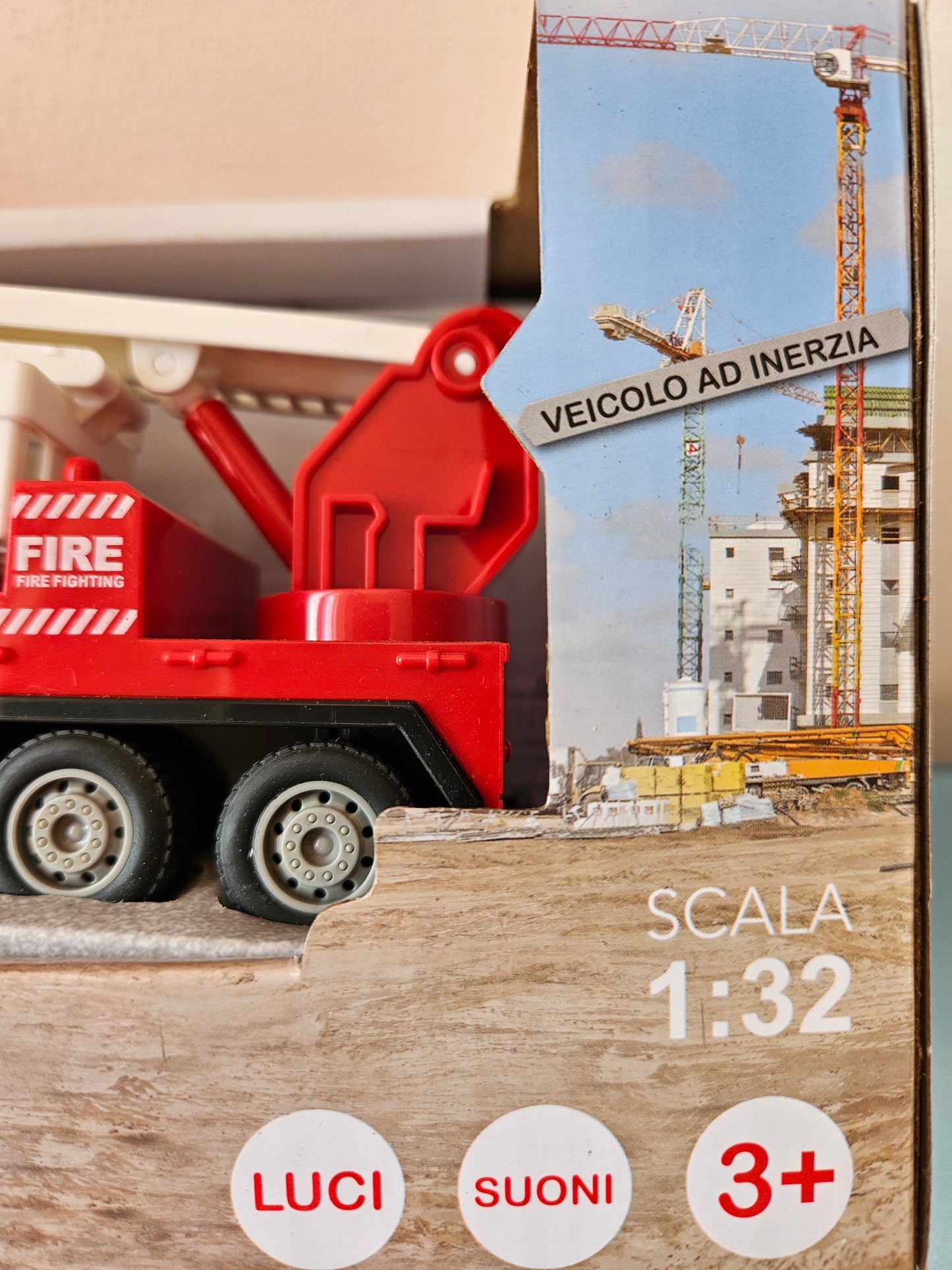 ➔ Giocattolo Camion dei mezzi di lavoro luci e suoni - DeCar