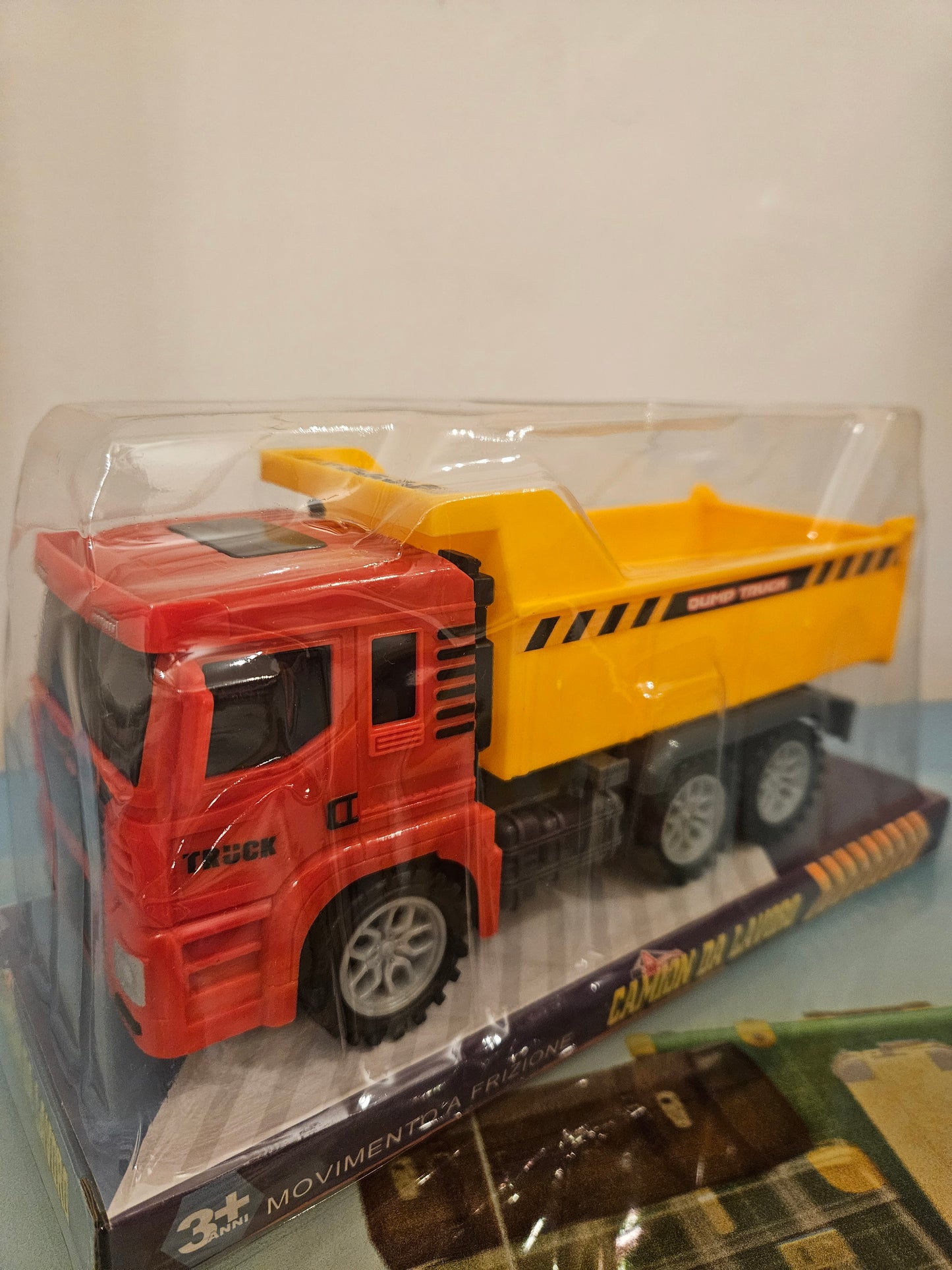 ➔ Giocattolo Camion ribaltabile