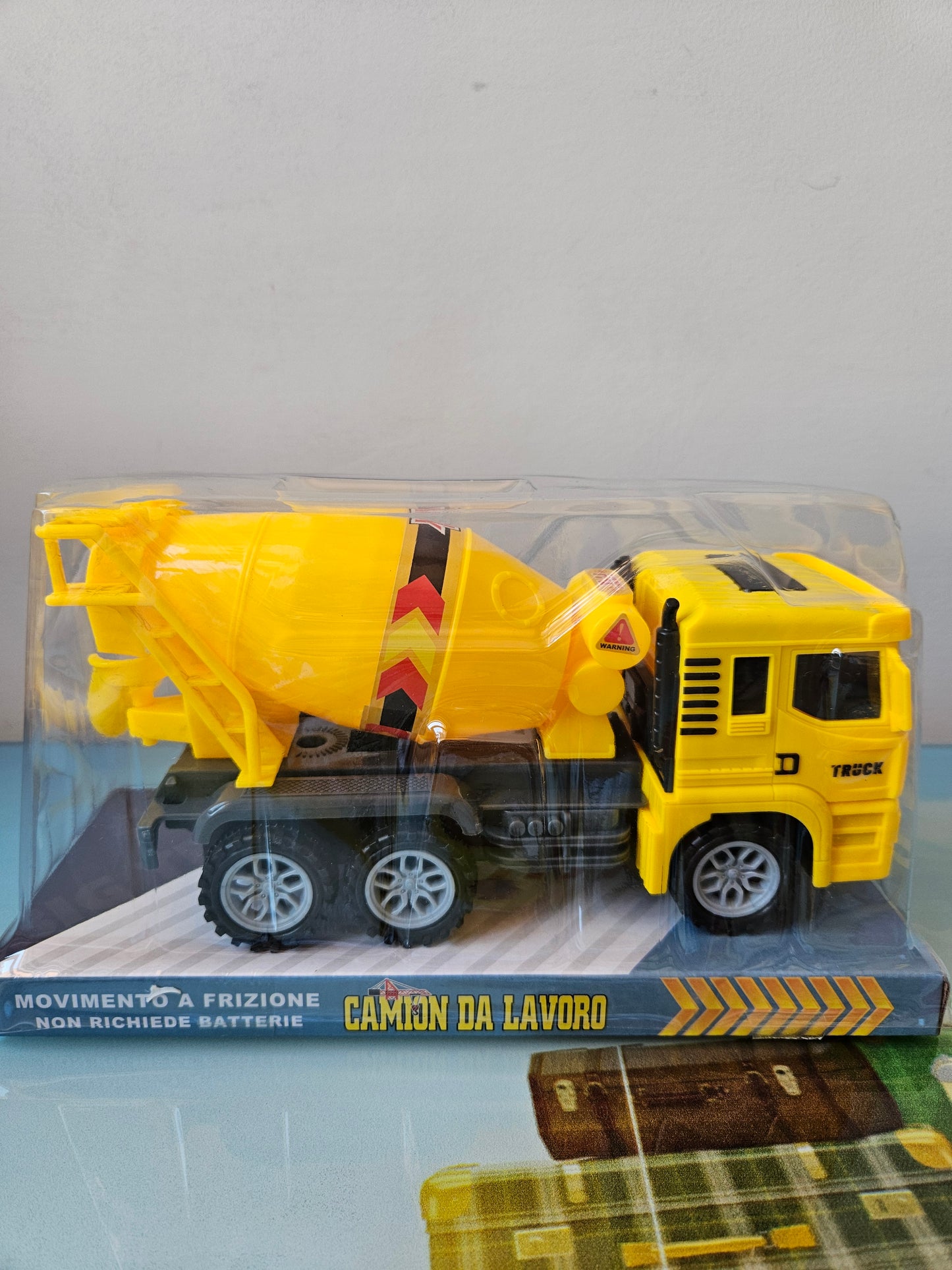 ➔ Giocattolo Camion Betoniera