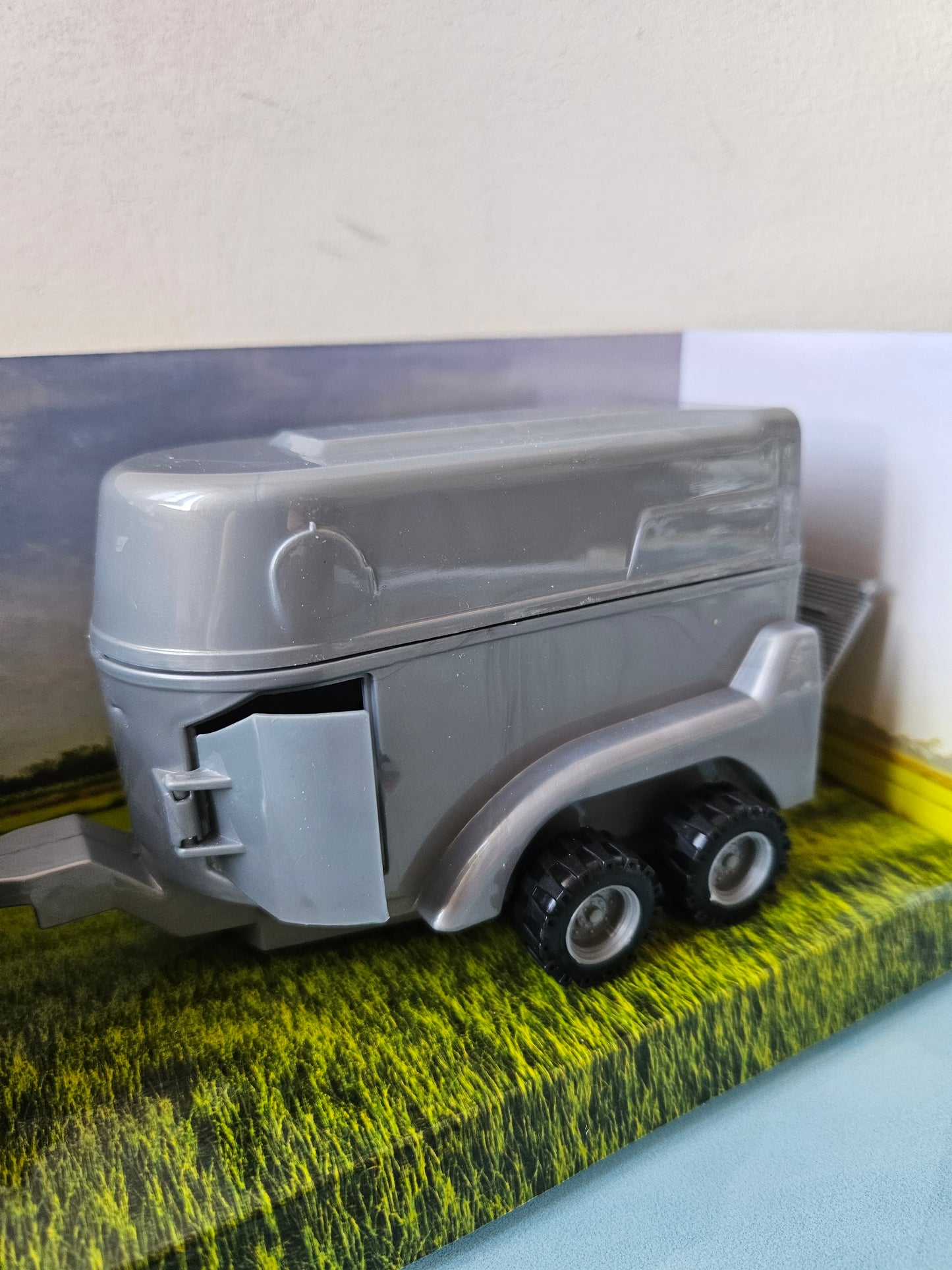➔ Giocattoli - Trattore con rimorchio - Toys Garden