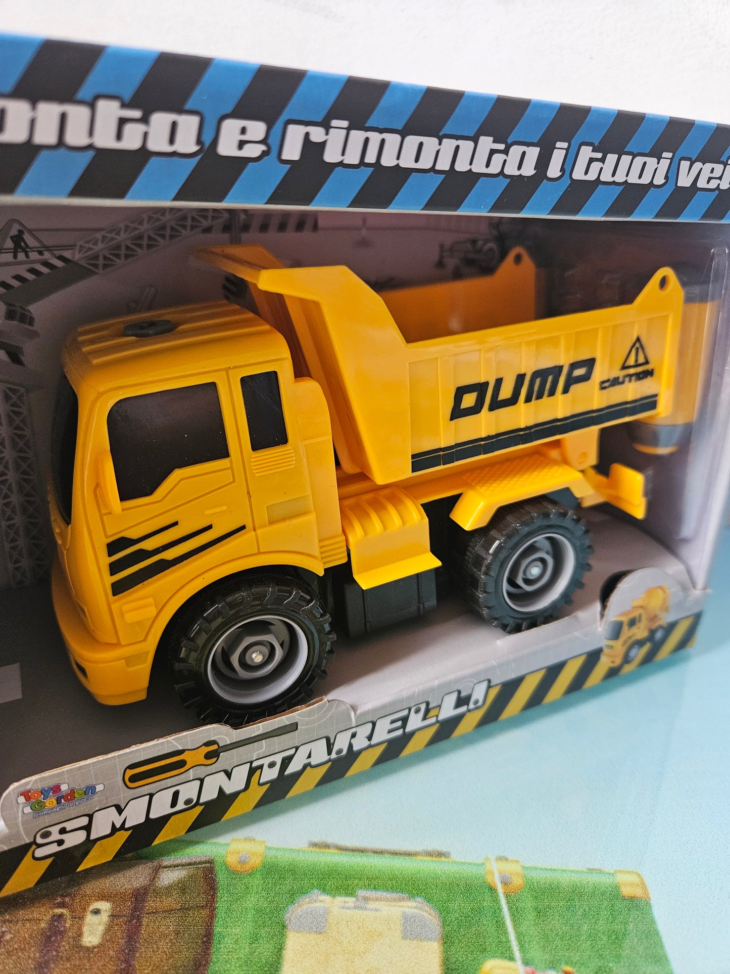 ➔ Giocattolo Camion Smontarelli - Toys Garden