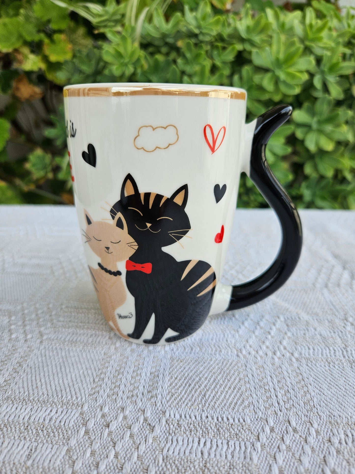 ➔ Tazza in porcellana 350 ml con manico a codina di gatto