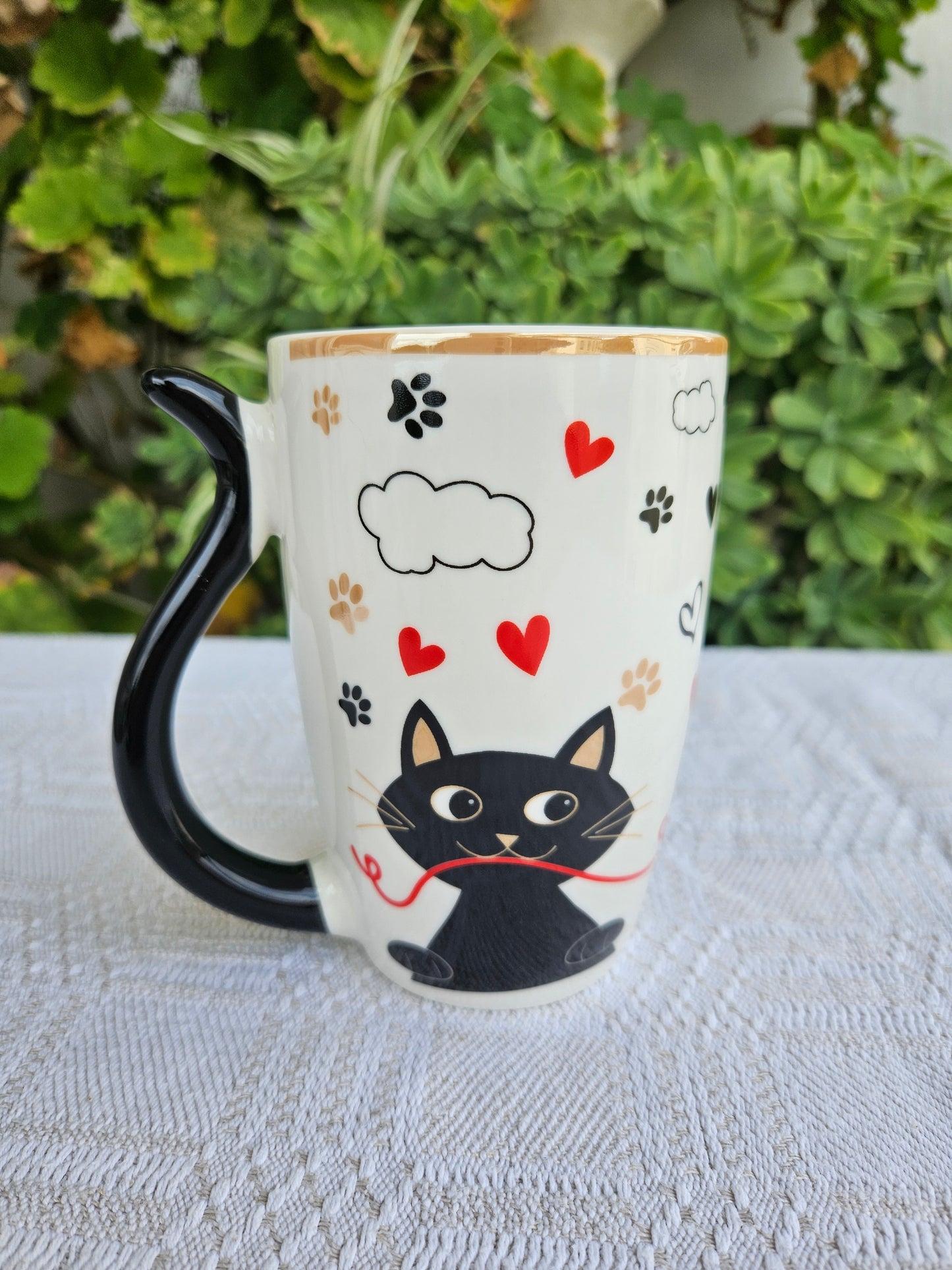 ➔ Tazza in porcellana 350 ml con manico a codina di gatto