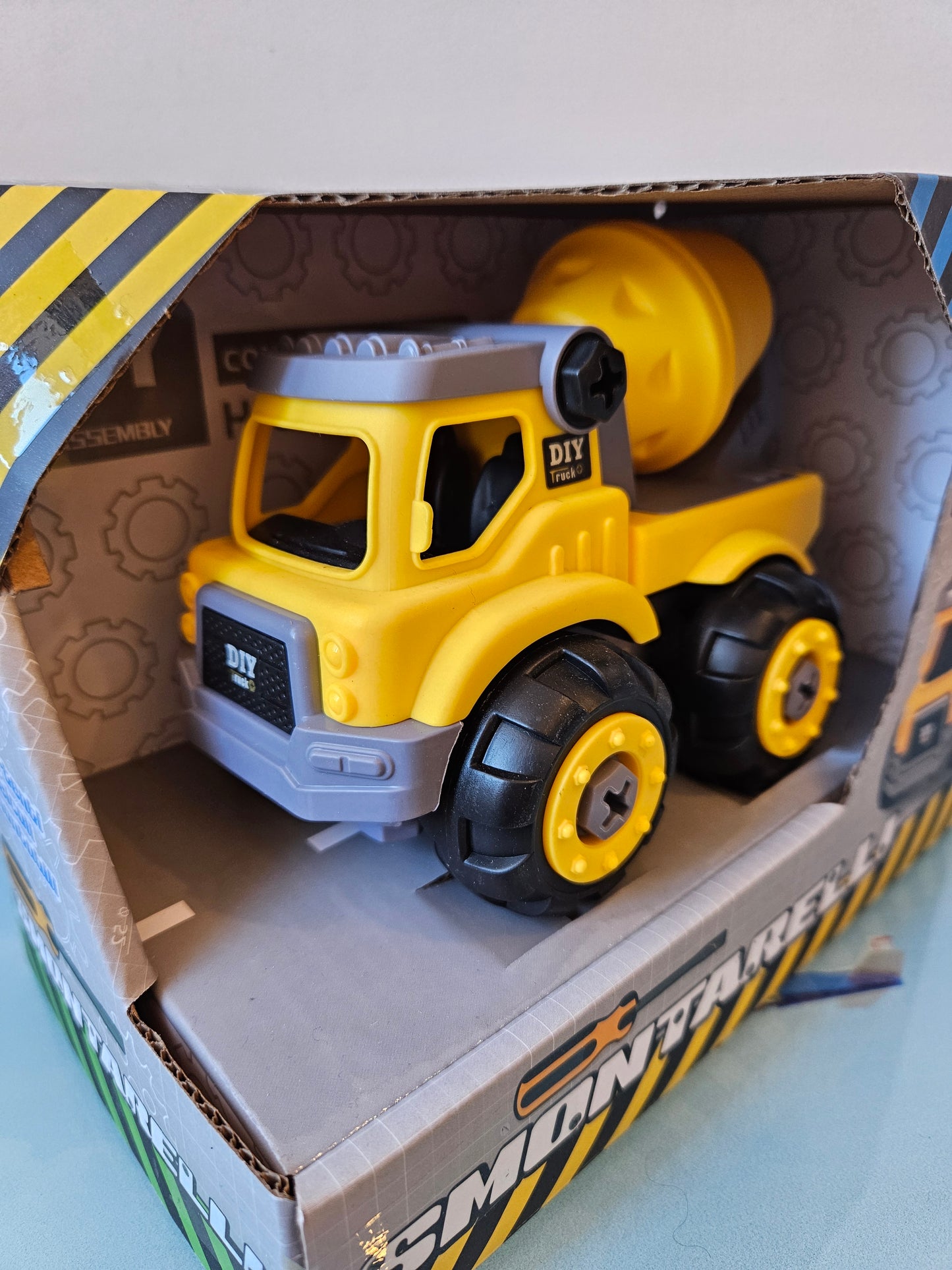 ➔ Giocattolo Camion Smontarelli - Toys Garden