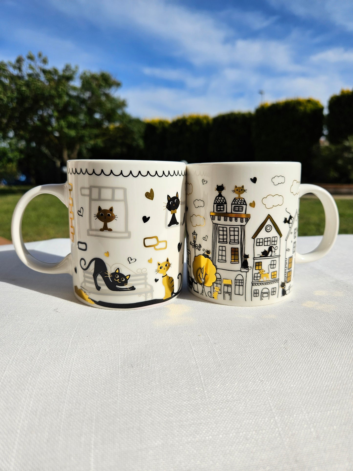 ➔ Tazza in porcellana Gatti innamorati
